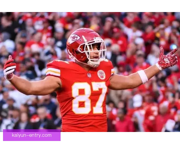 奥德加德传球视野逐渐提升 赛季表现备受关注