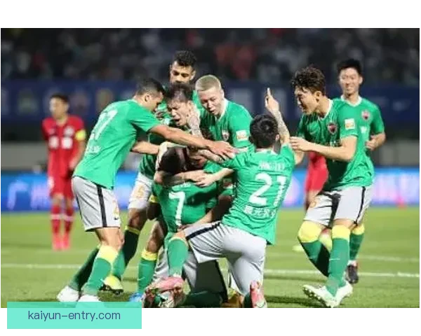 世界杯克鲁伊夫全攻战术分析与球队表现趋势解读